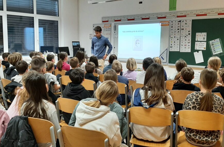 Bilo je naelektreno! Četrtošolci ukrotili elektriko na OŠ Zagradec